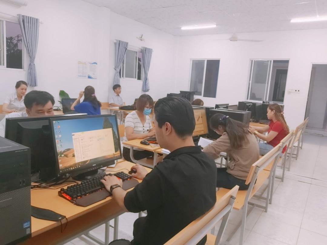 Khóa học máy tính văn phòng tại Bình Dương