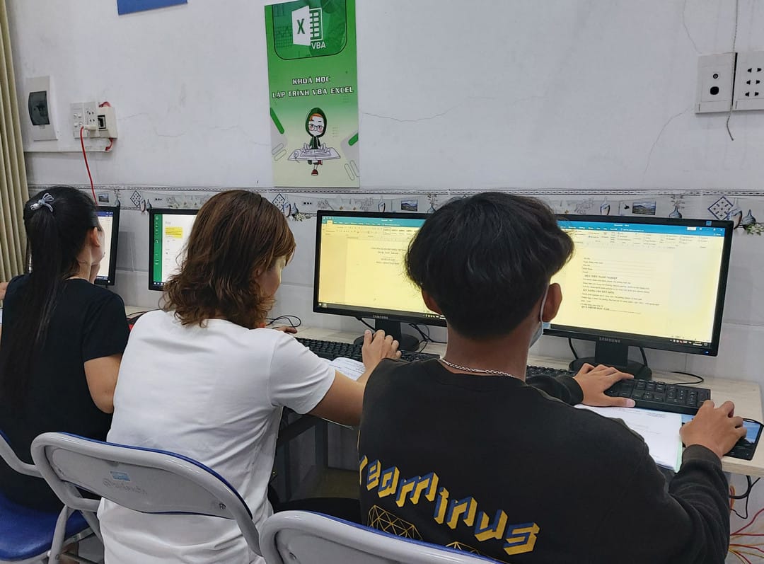 khóa học vi tính văn phòng tại Tp.HCM