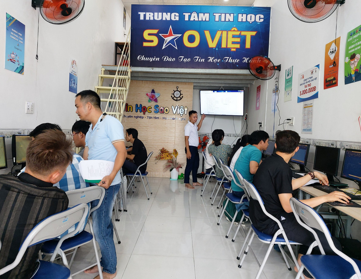 trung tâm tin học văn phòng