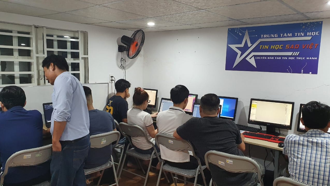 dạy tin học văn phòng cho người đi làm