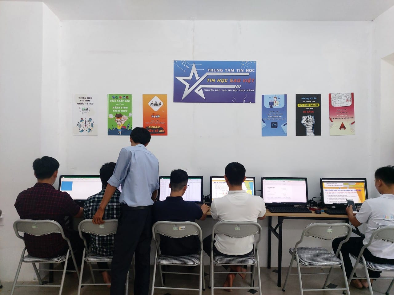 Khóa học thiết kế hình ảnh với Photoshop từ cơ bản