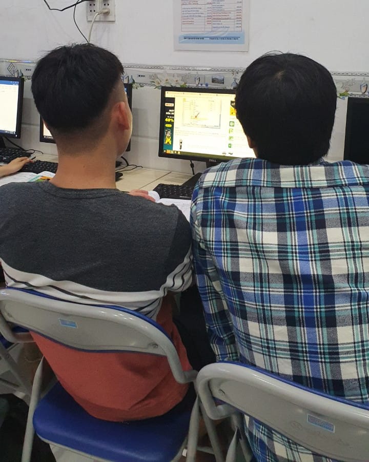 khóa học tin học ở Dĩ An