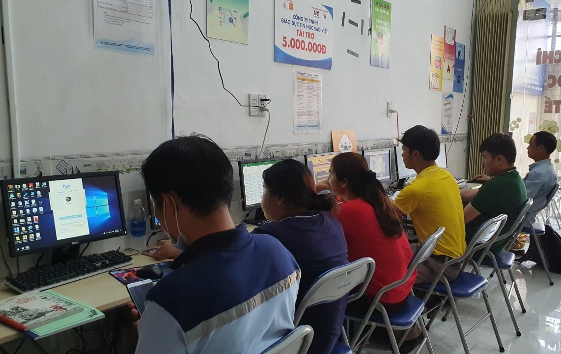 lớp học vi tính văn phòng tại Tân Uyên