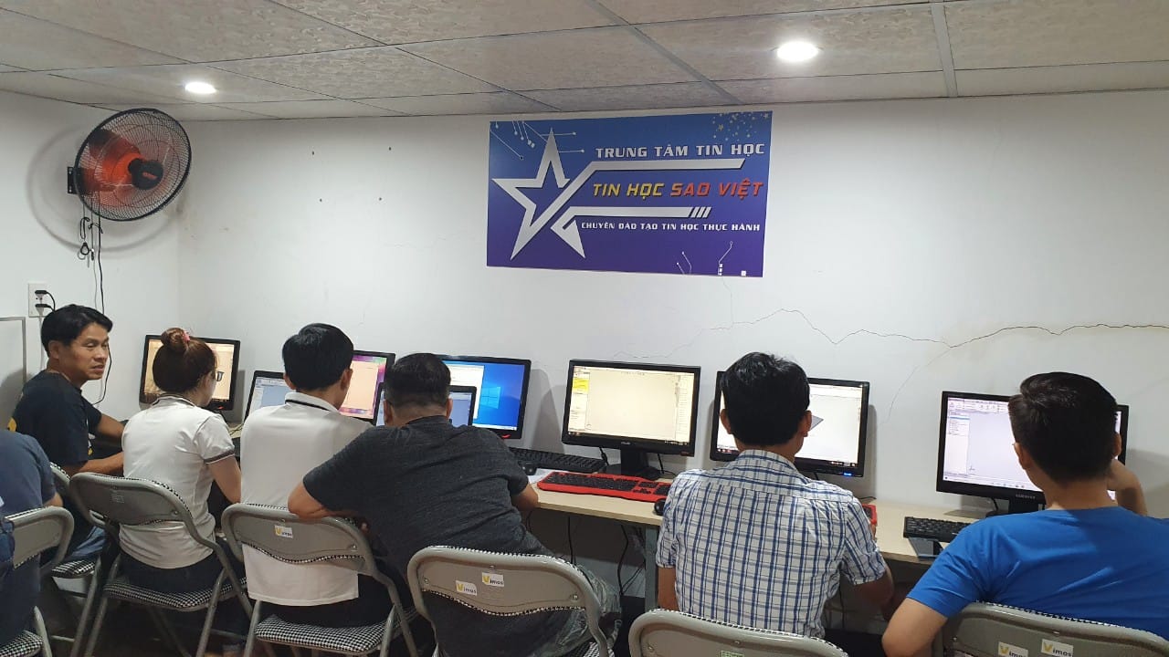 lớp học vi tính văn phòng tại Bến Cát