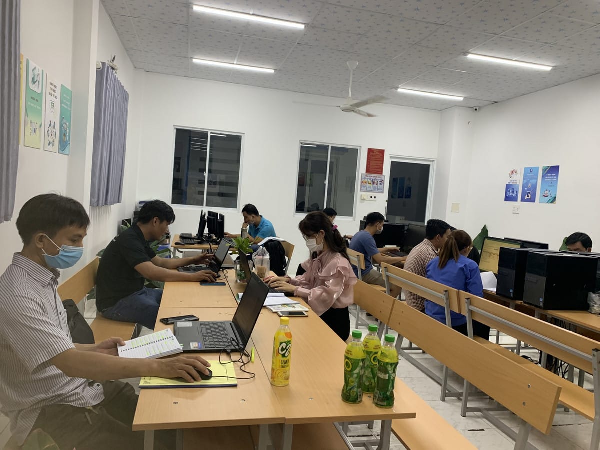 học vi tính văn phòng ở Thuận An