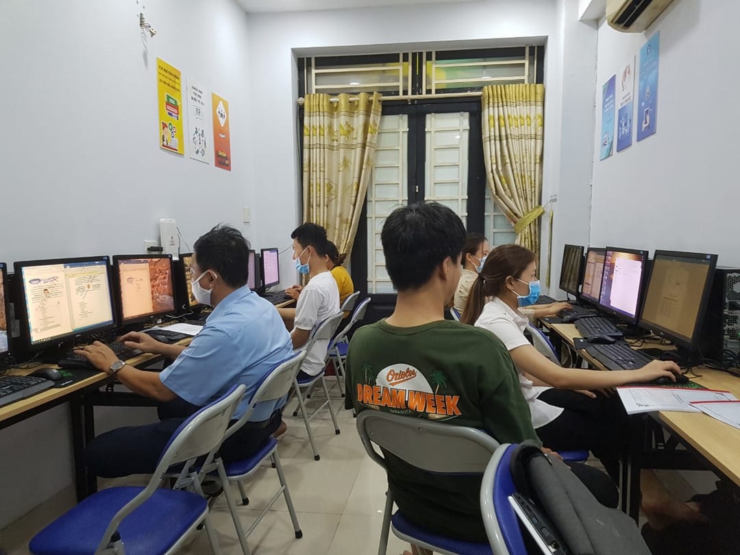 khóa học tin học văn phòng Quận 5