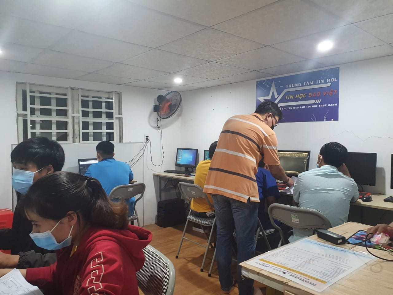 học tin học văn phòng ở Quận 12