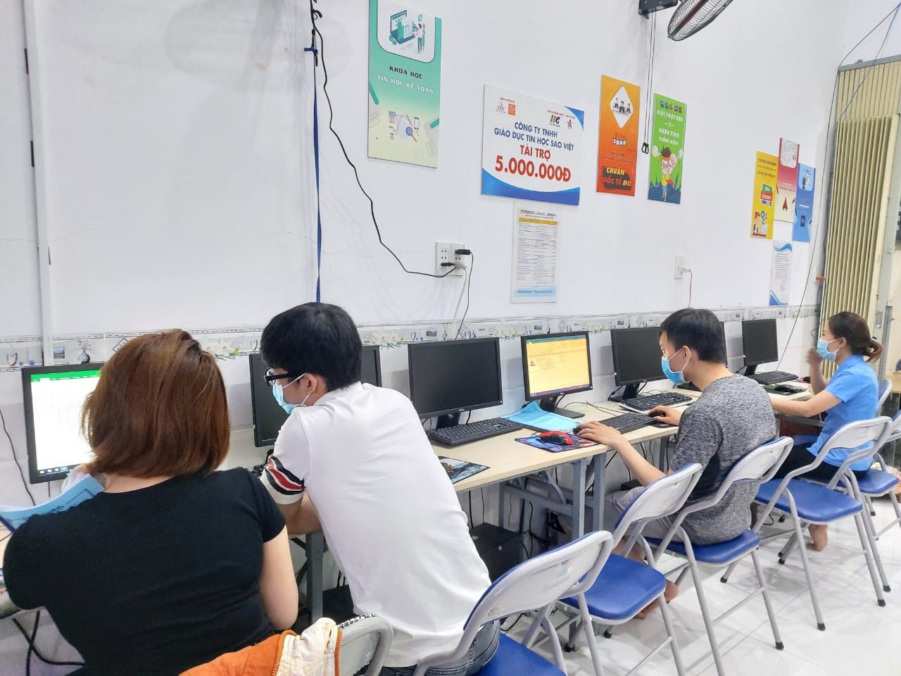 trung tâm tin học tại Hải Phòng