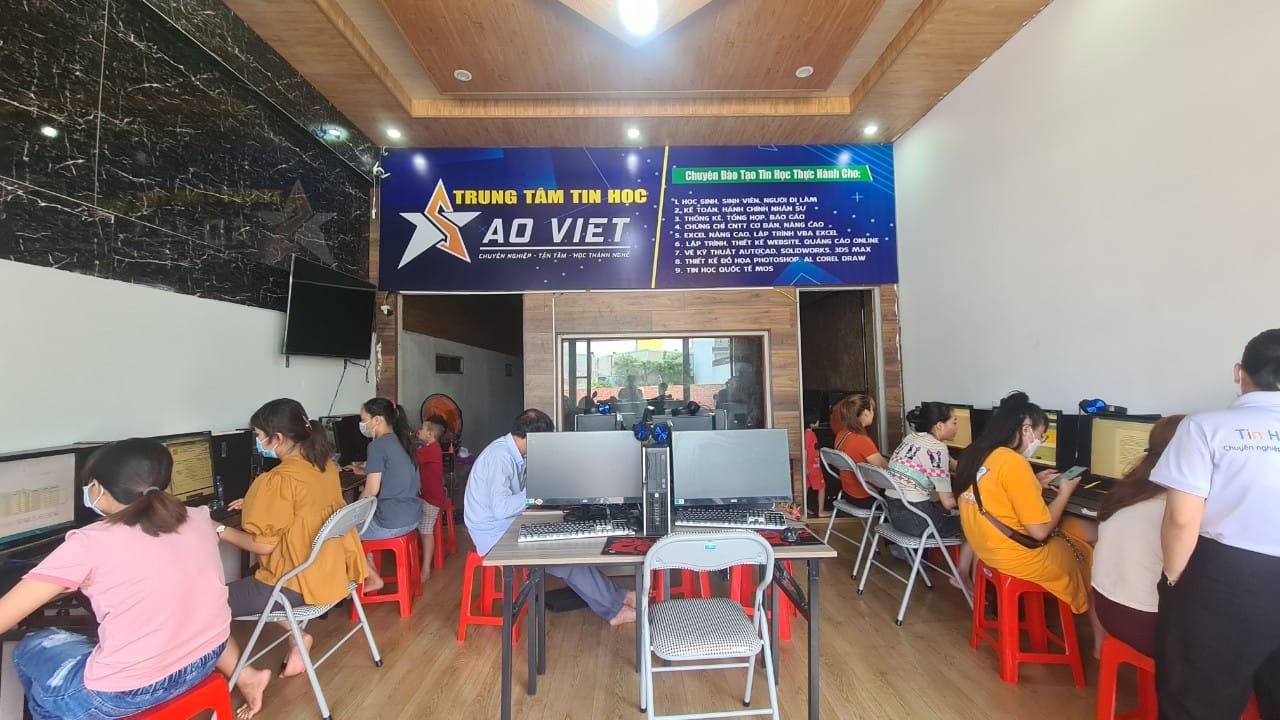 lớp học kế toán