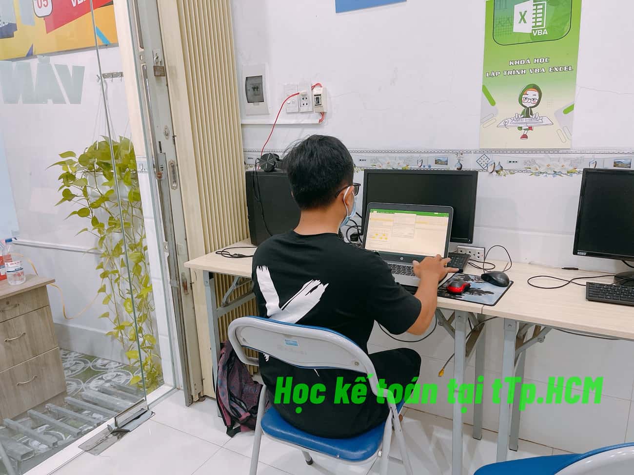 học kế toán tphcm