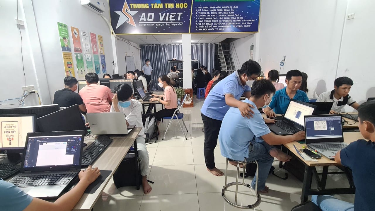 trung tâm tin học văn phòng Sao Việt