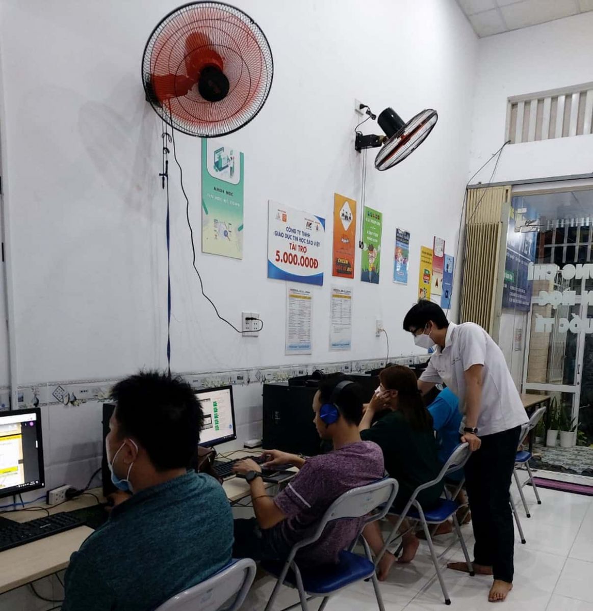 học kế toán