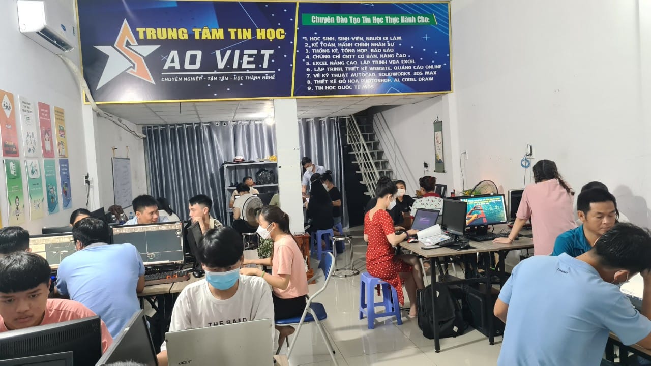 lớp học vi tính văn phòng ở Bình Chánh