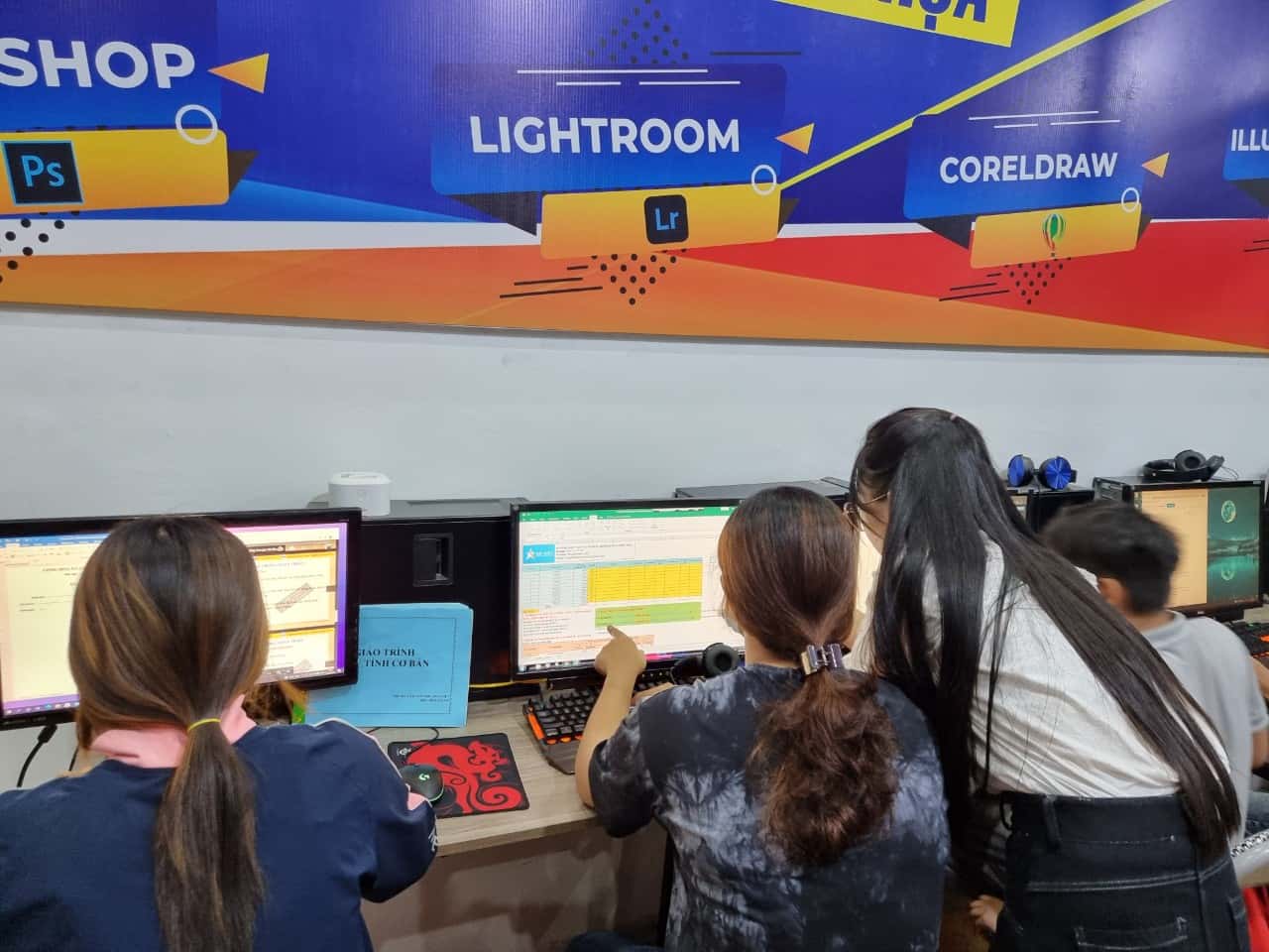 gia sư dạy soạn thảo văn bản, vi tính tại nhà