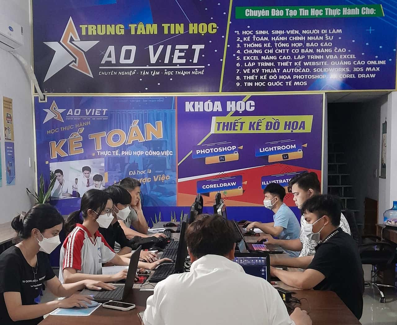học thiết kế đồ họa ở Biên Hòa