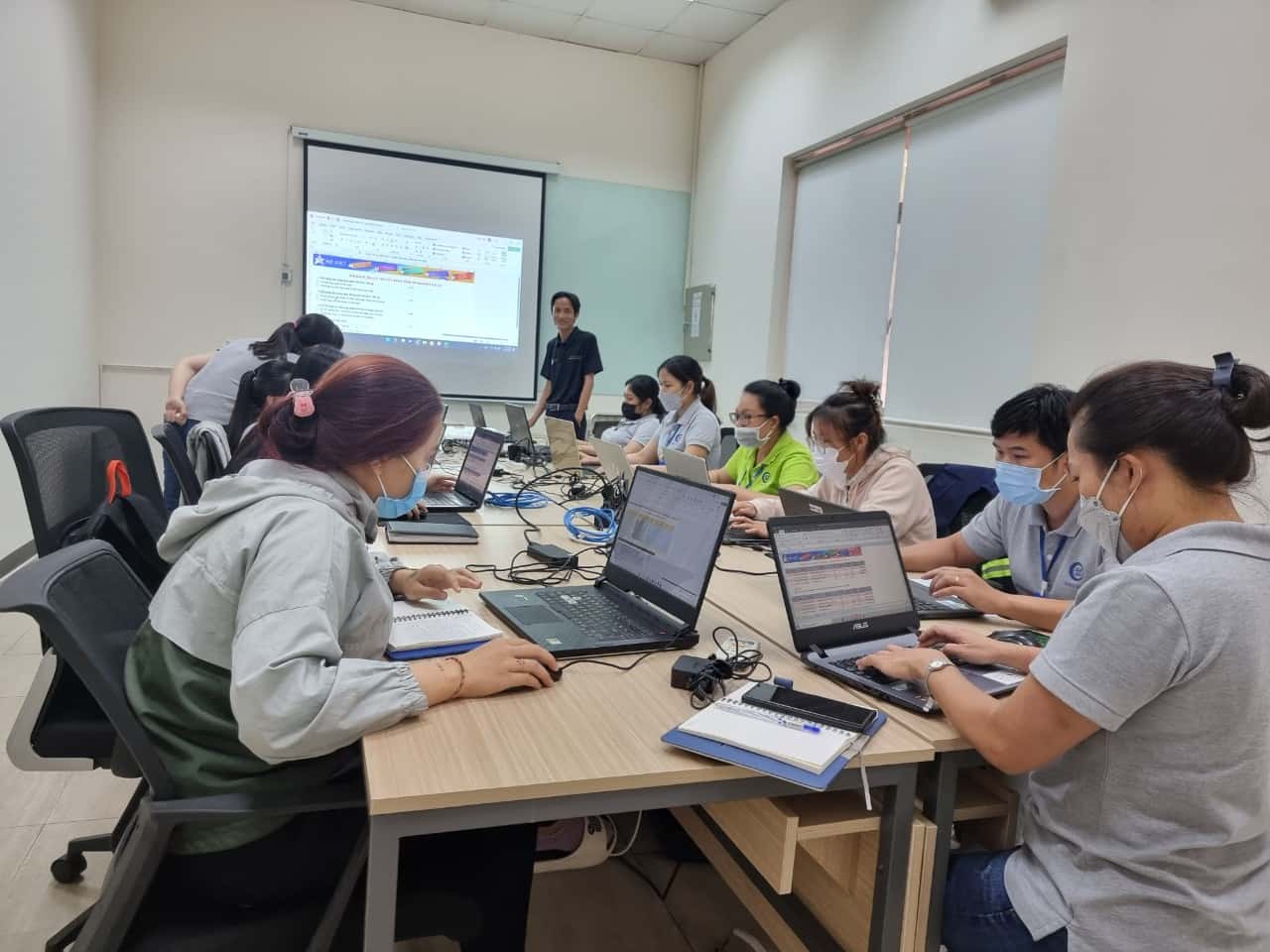 Khóa học vi tính văn phòng tại quận Hoàng Mai Hà Nội