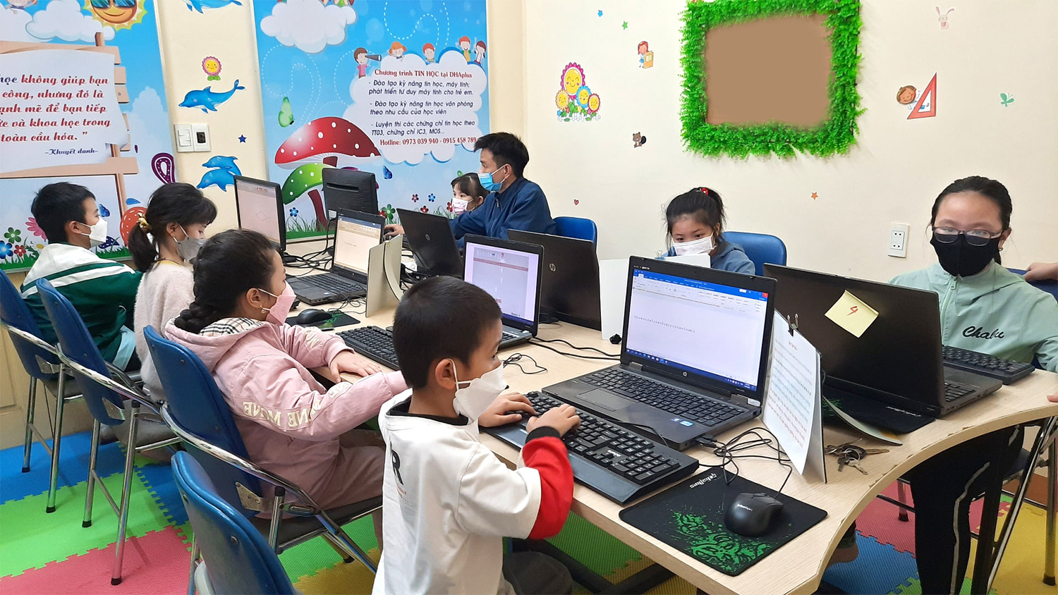hình ảnh khóa học lập trình cho trẻ em tại dĩ an