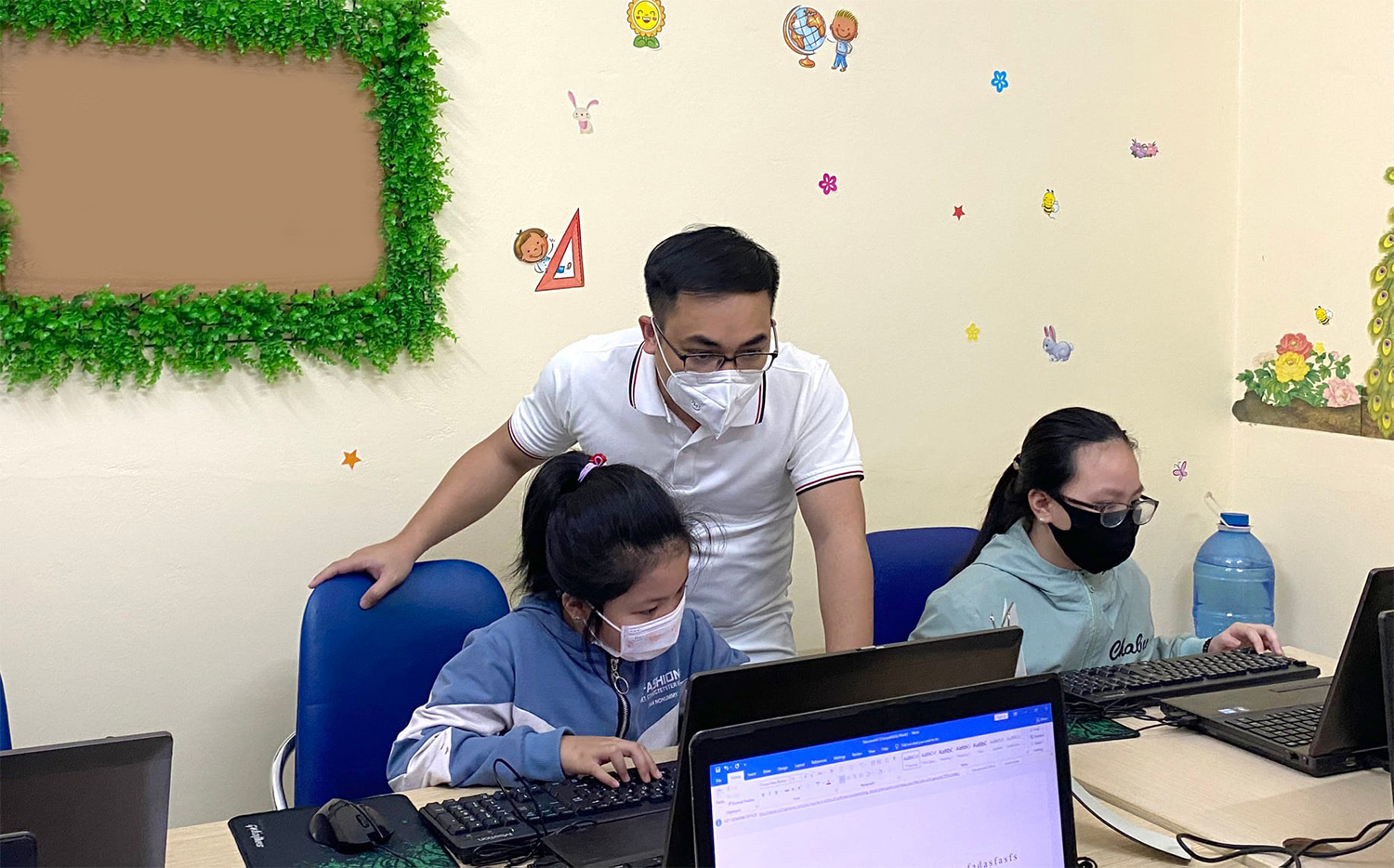 hình ảnh trung tâm dạy lập trình cho trẻ em tại dĩ an