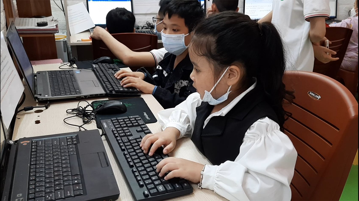 trung tâm đào tạo khóa học lập trình tại thuận an