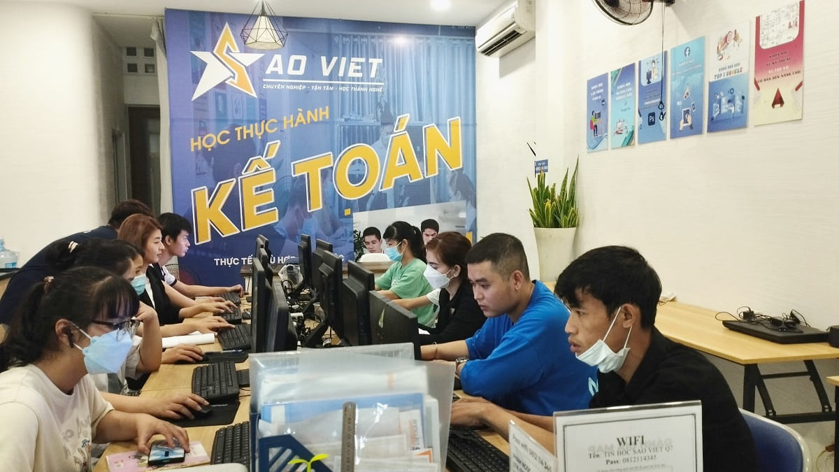 Đăng ký học tin học tại Long Biên