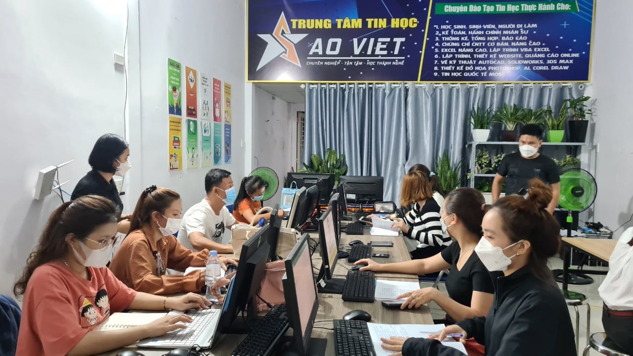 lớp học tin học văn phòng