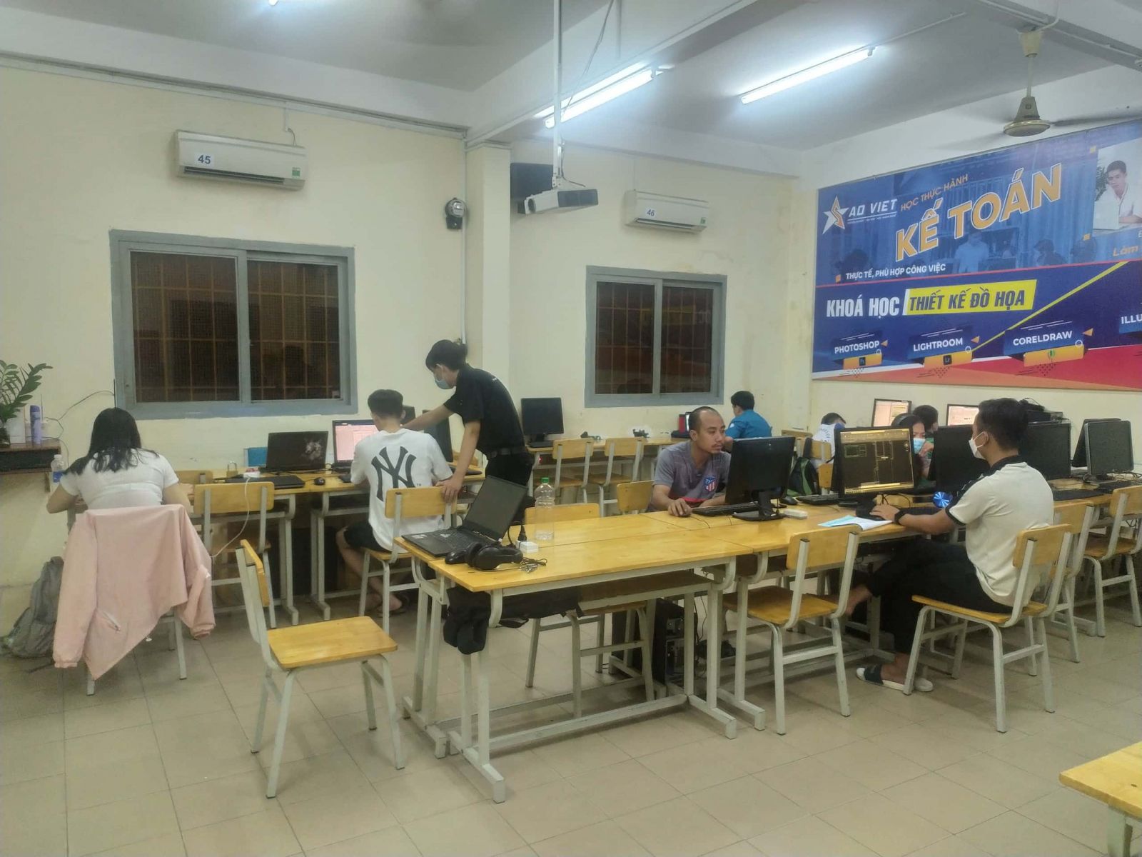 Học Autocad tại Tây Hồ Trung Tâm Tin Học Sao Việt