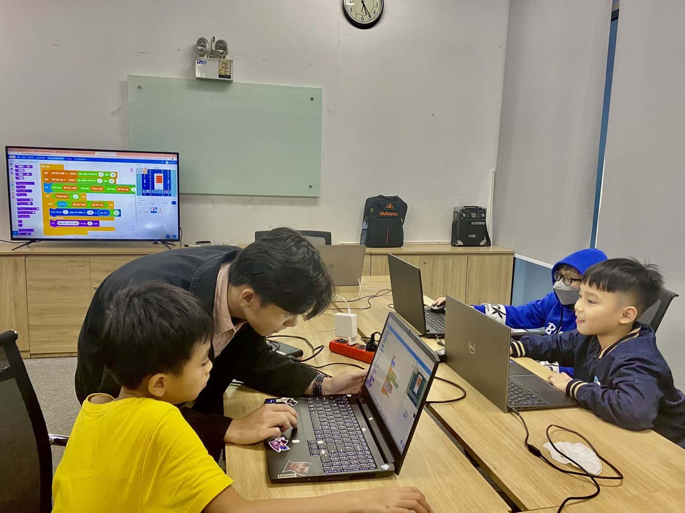 lớp học lập trình cho trẻ em tại quận 2