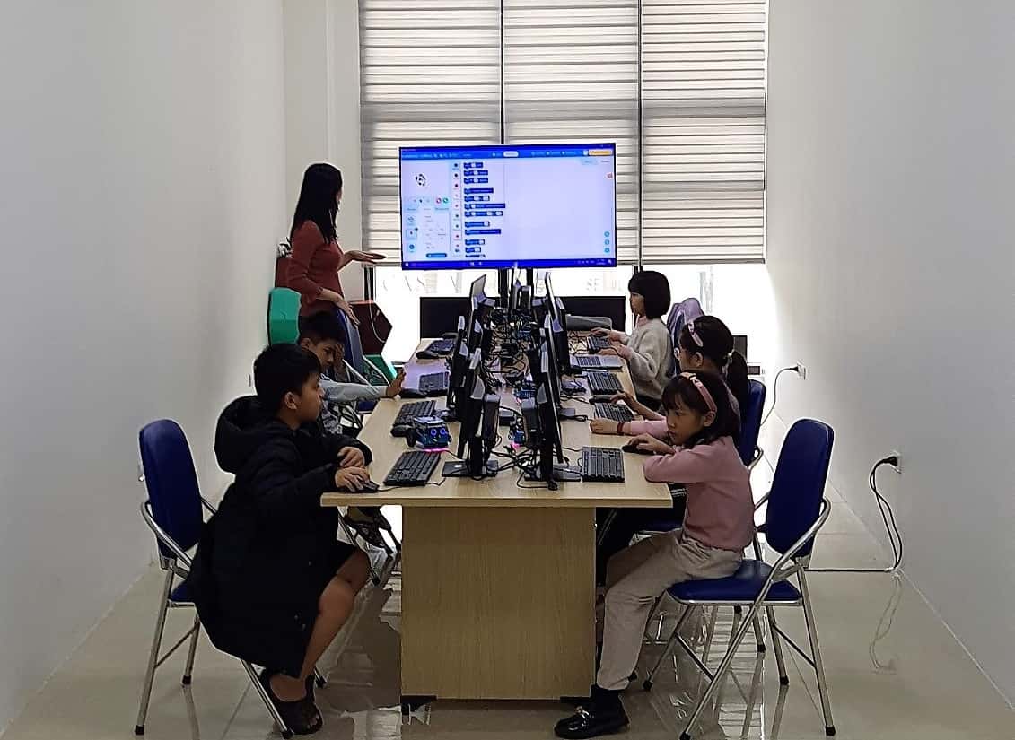 trung tâm đào tạo lập trình cho trẻ em