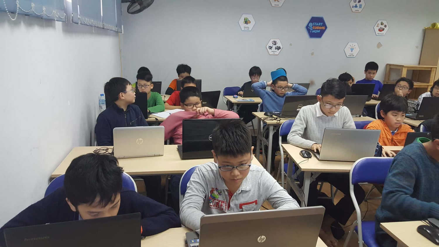 lớp học lập trình cho trẻ em quận 4