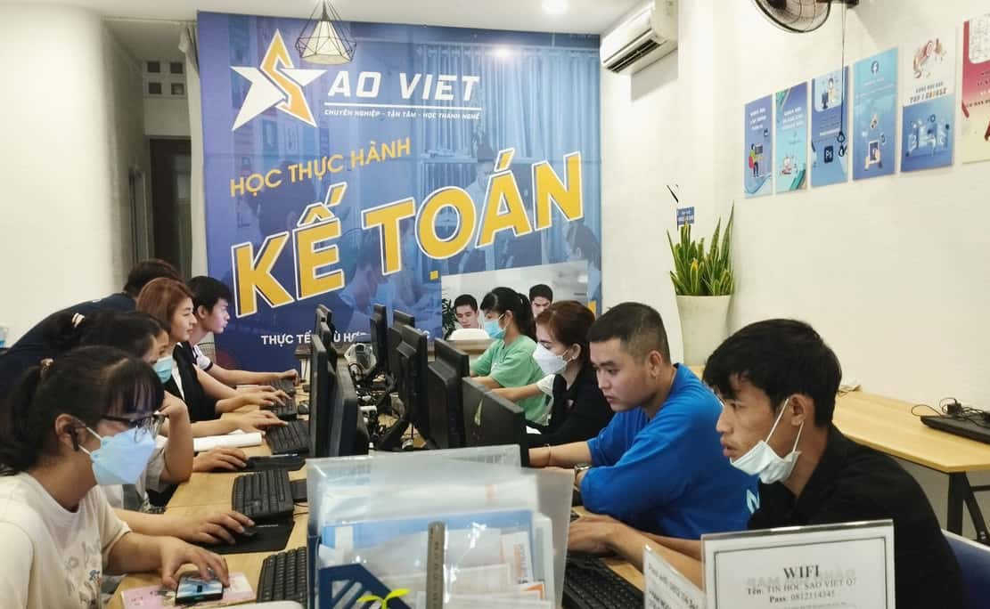 học kế toán cấp tốc long biên