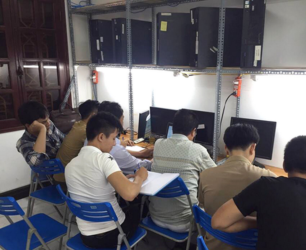 học sử máy tính tphcm