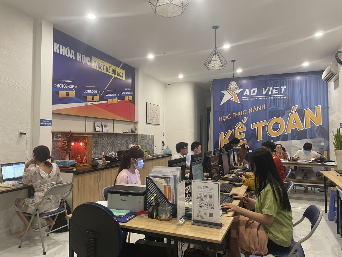 Trung tâm dạy thiết kế đồ hoạ tại Cầu Giấy