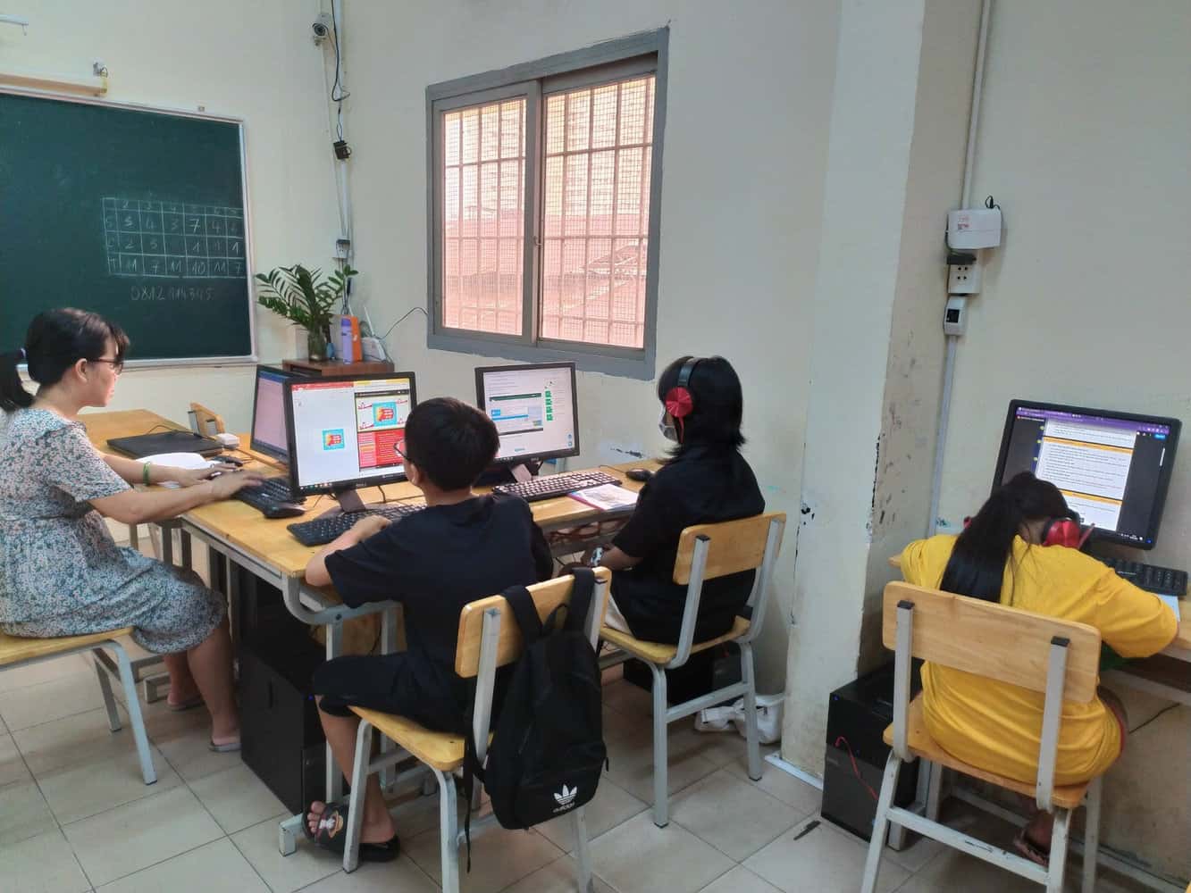 lớp học lập trình cho trẻ em