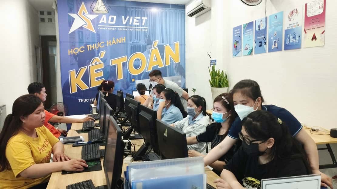 học kế toán tại tphcm
