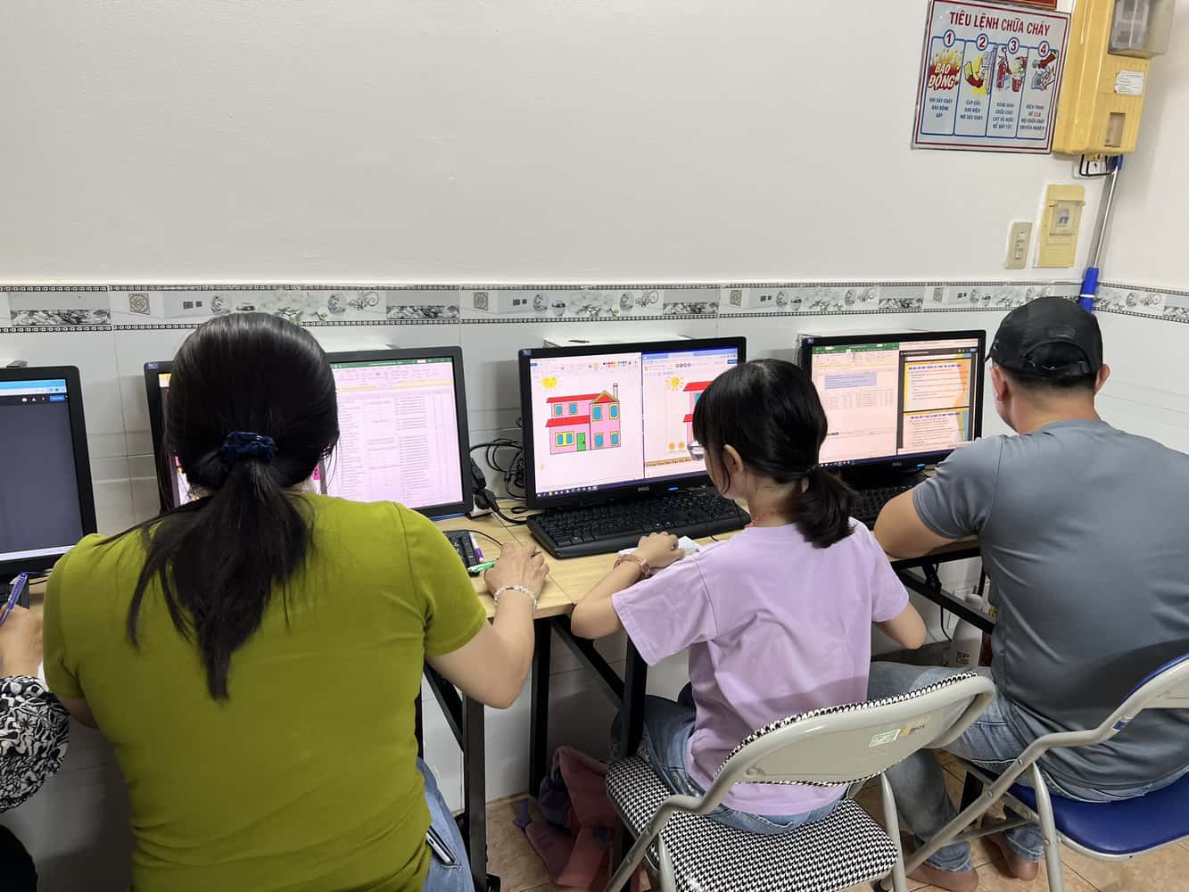 Học mos tp hcm