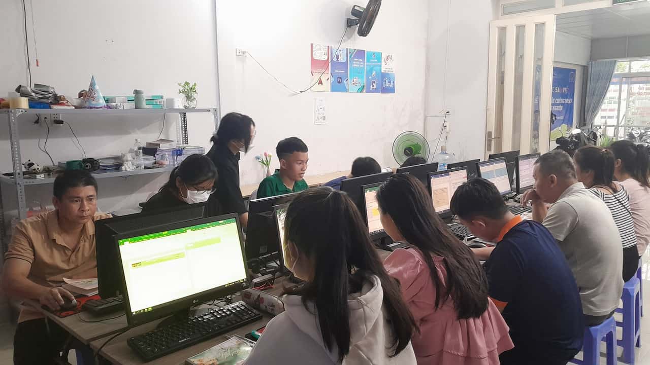 Trung tâm luyện thi mos tại Bình Dương