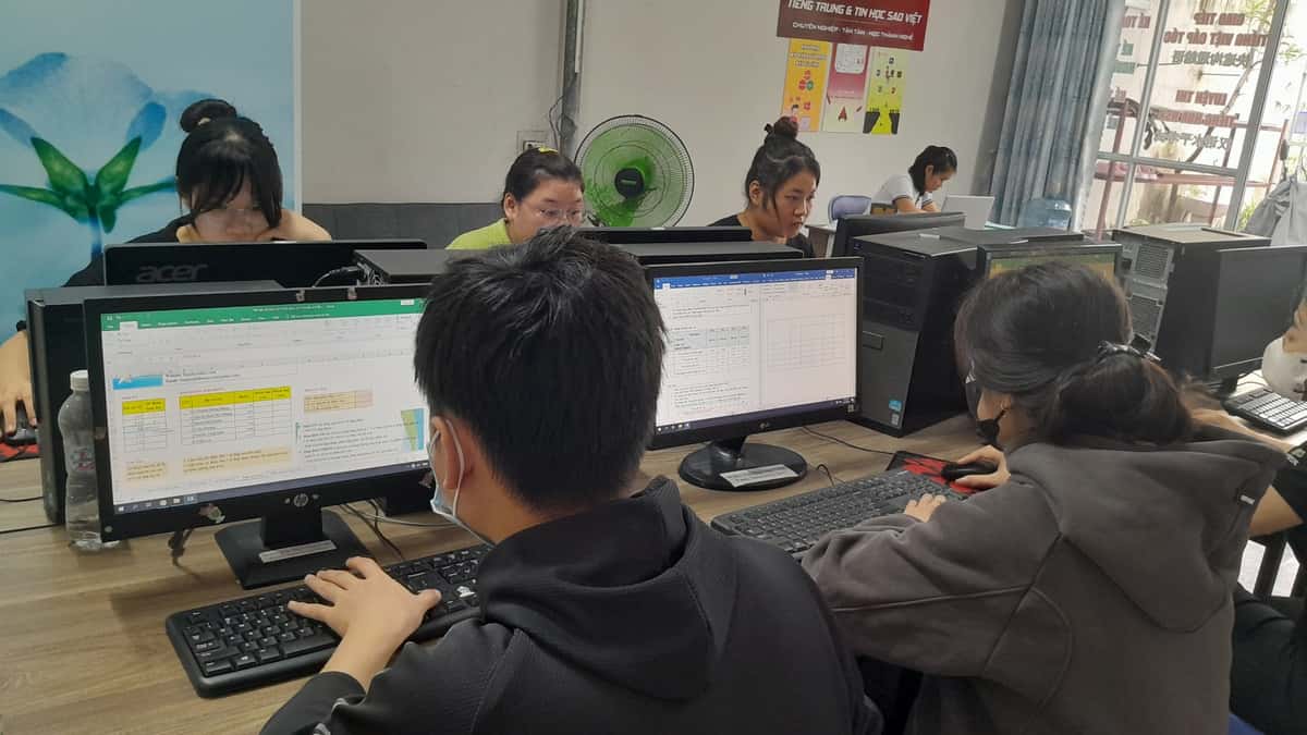 Khóa học Excel quận 10