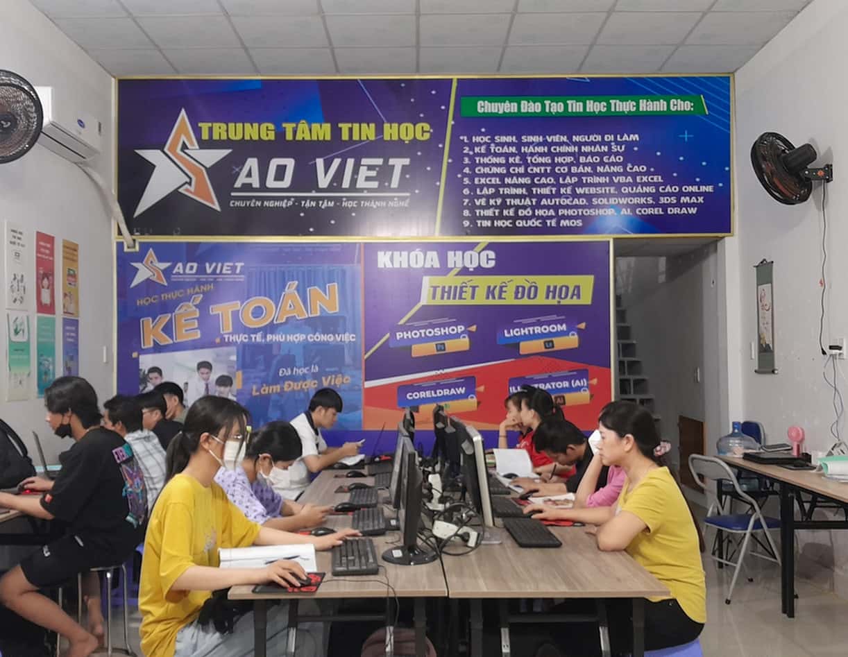 học xuất nhập khẩu quận 6