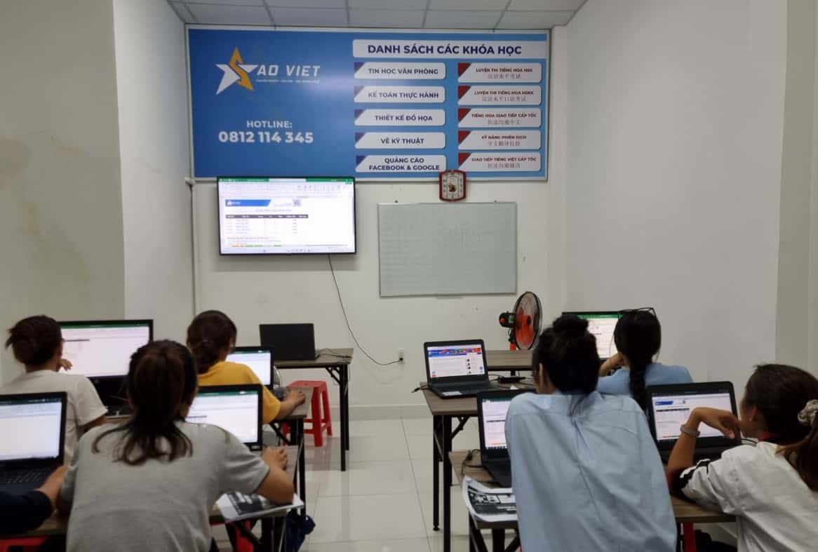 trung tâm đào tạo hành chính nhân sự