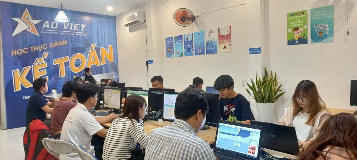 Lớp học Excel hcm