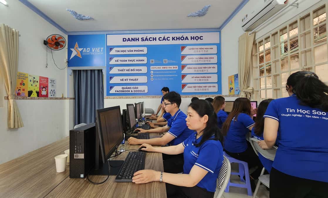 học hành chính nhân sự sao việt