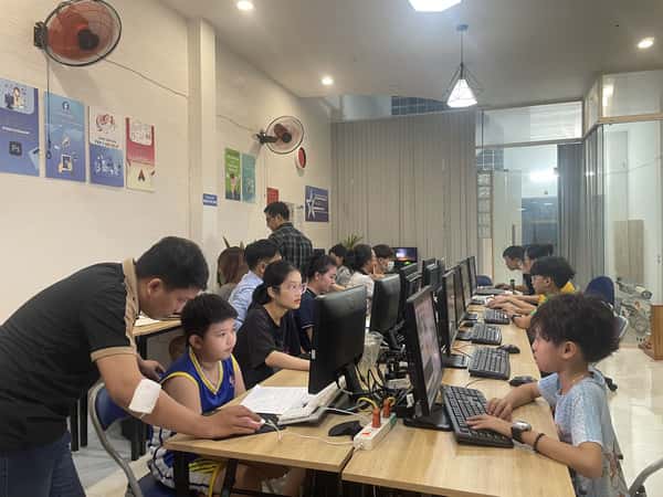 Hình ảnh đào tạo tại Trung Tâm Tin Học Sao Việt