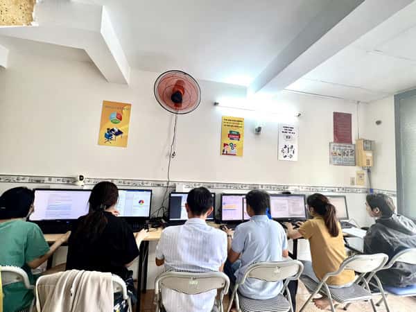 Hình ảnh đào tạo tại Trung Tâm Tin Học Sao Việt