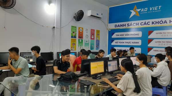 Hình ảnh đào tạo tại Trung Tâm Tin Học Sao Việt