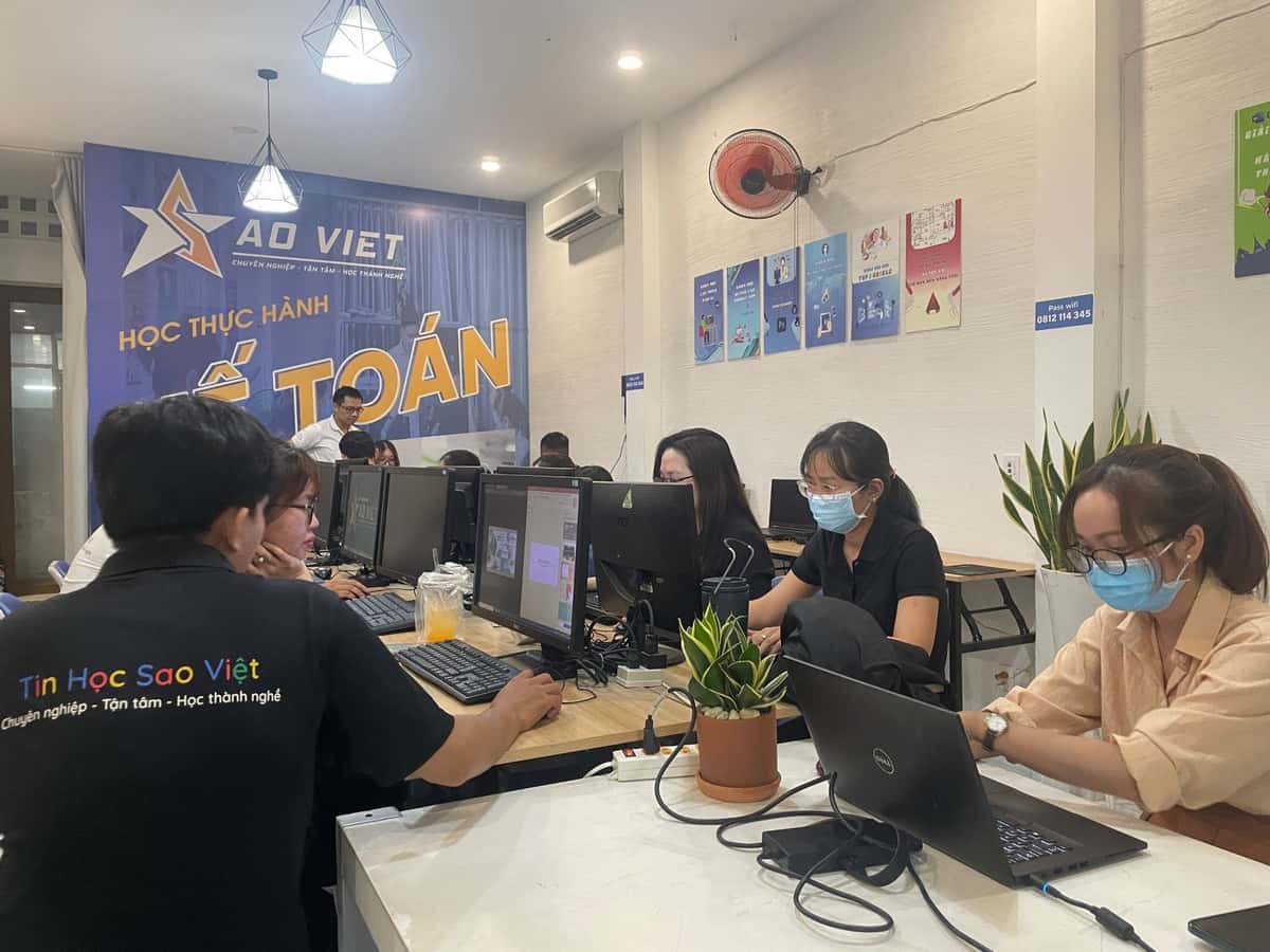 Học kế toán tổng hợp thực hành