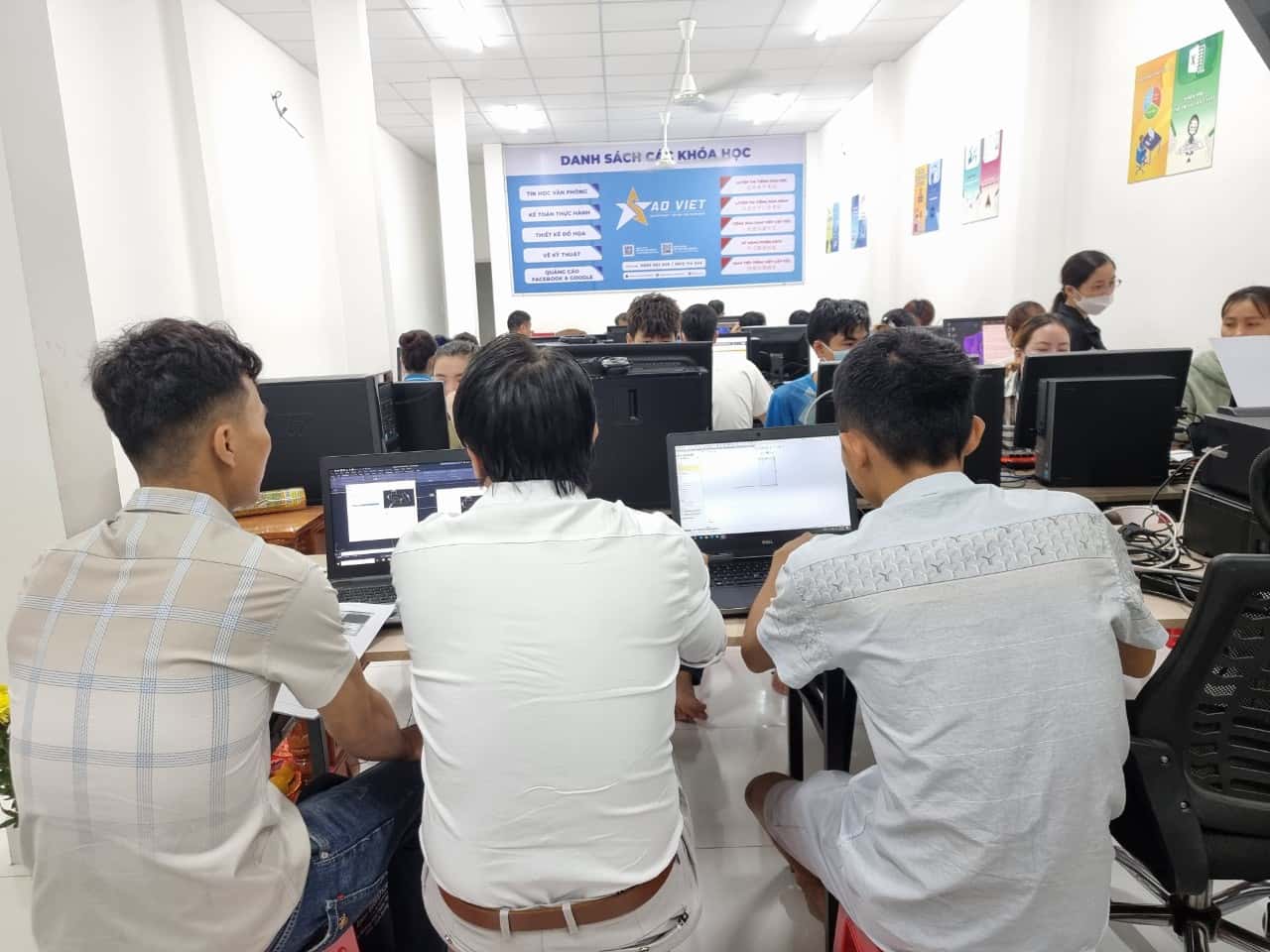 Học kế toán cơ bản