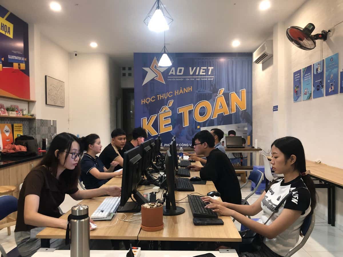 Học kế toán tại Tân Phú