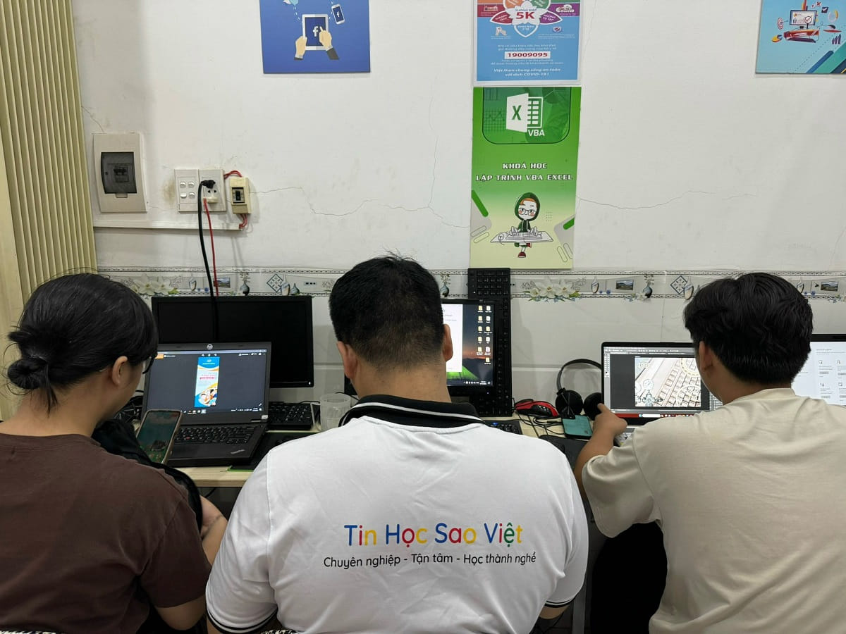 Lớp học CorelDRAW Bình Dương