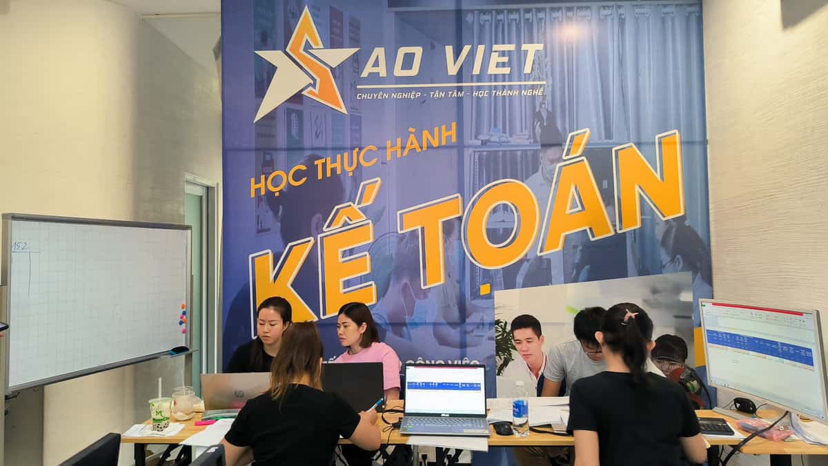 Lớp Dạy Học Kế Toán Tại Bình Dương