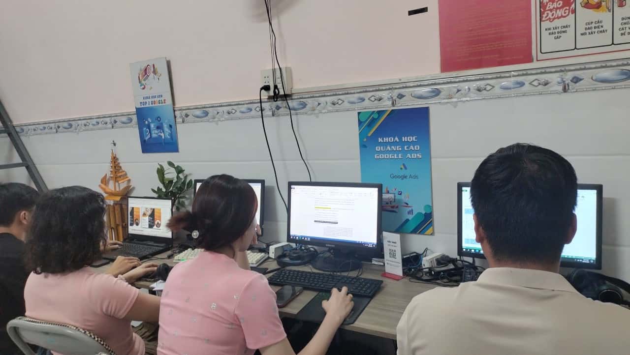 Trung tâm dạy mos tp HCM